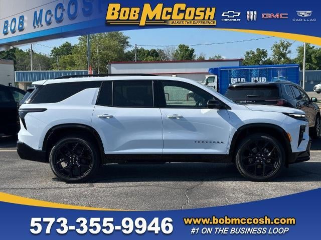 2026 Chevrolet Traverse RS in Polar White Tricoat — front three-quarter view