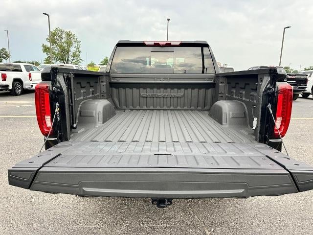 2023 GMC Sierra 1500 — detail view